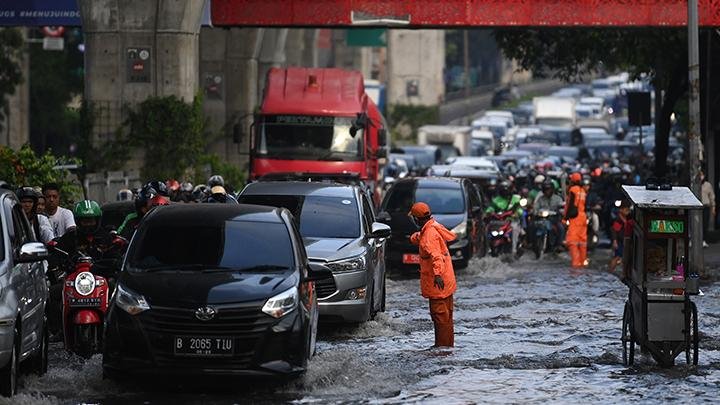 Hujan Lebat Sebabkan Banjir di Wilayah Jabodetabek