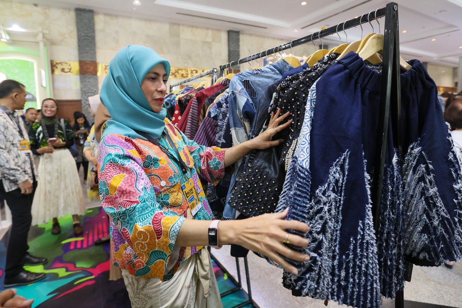 PLN Hadir di INACRAFT 2025, Tingkatkan Potensi Wirausaha Muda