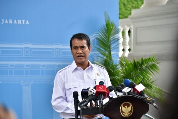 Amran & Bahlil Bicara Peran Polisi di Kementerian Usai Putusan MK