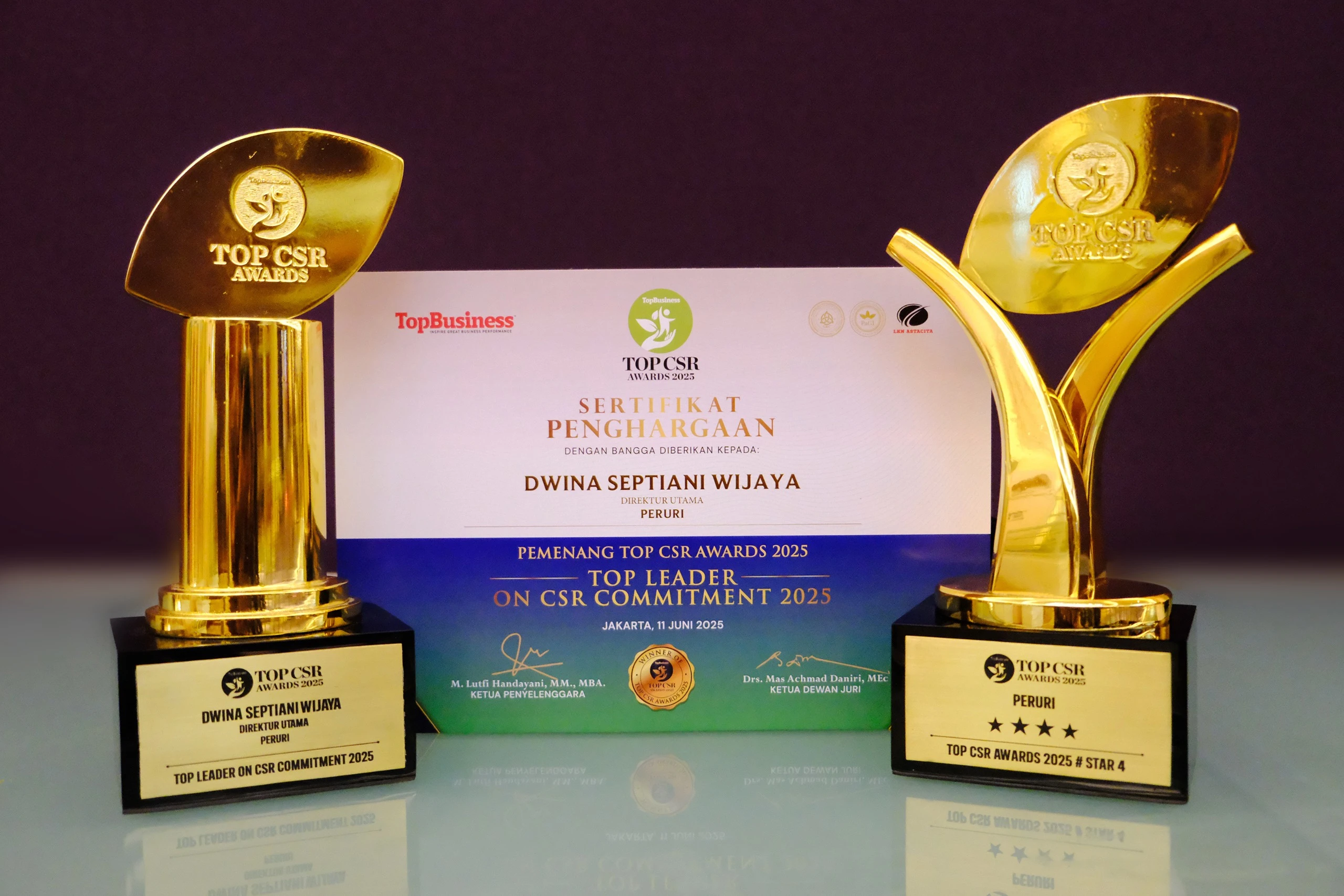 PERURI Dianugerahi 2 Penghargaan dalam BUMN Branding dan Marketing Award 2025