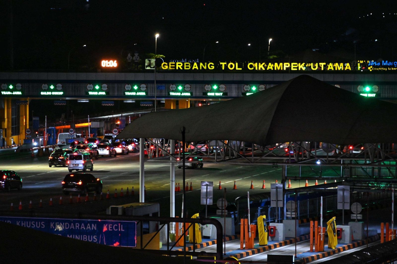 Arus Mudik Libur Nataru, 330.507 Kendaraan Mulai Keluar dari Jabotabek