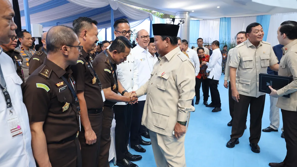 Selesaikan Masalah Menahun, Presiden Instruksikan Evaluasi Total Penyimpangan Kawasan Hutan