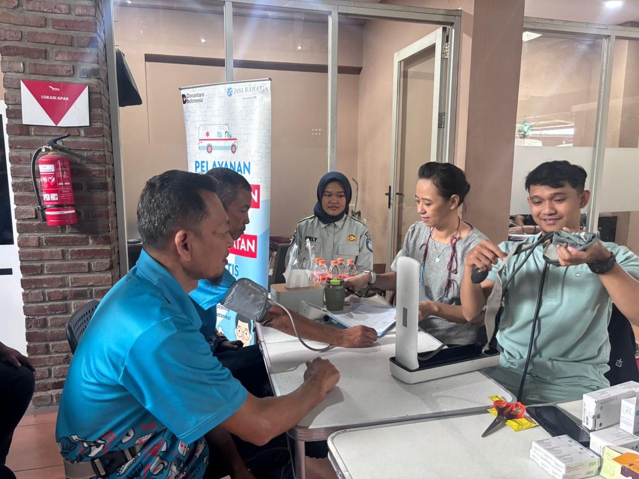 Tingkatkan Kesehatan dan Kesiapsiagaan Kerja, Jasa Raharja Kanwil Utama Jawa Barat Gelar MUKL dan Pelatihan PPGD di PO Bhinneka Sangkuriang Shuttle Mekarwangi