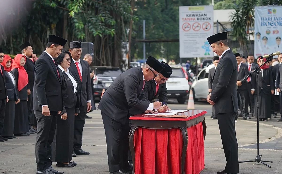 Perkuat Kinerja Pemerintahan, Dedie-Jenal Rotasi 245 Pejabat di Pemkot Bogor