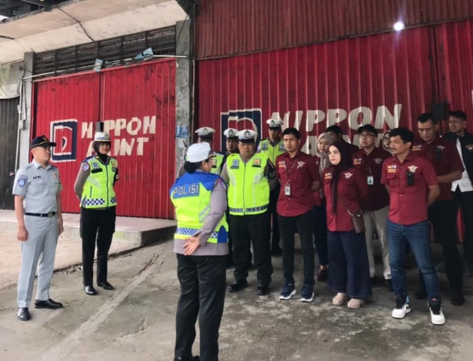 Operasi Gabungan di Indarung Padang, Jasa Raharja Sumbar dan Ditlantas Tertibkan Kendaraan Tunggak Pajak dan Pelanggaran Lalu Lintas