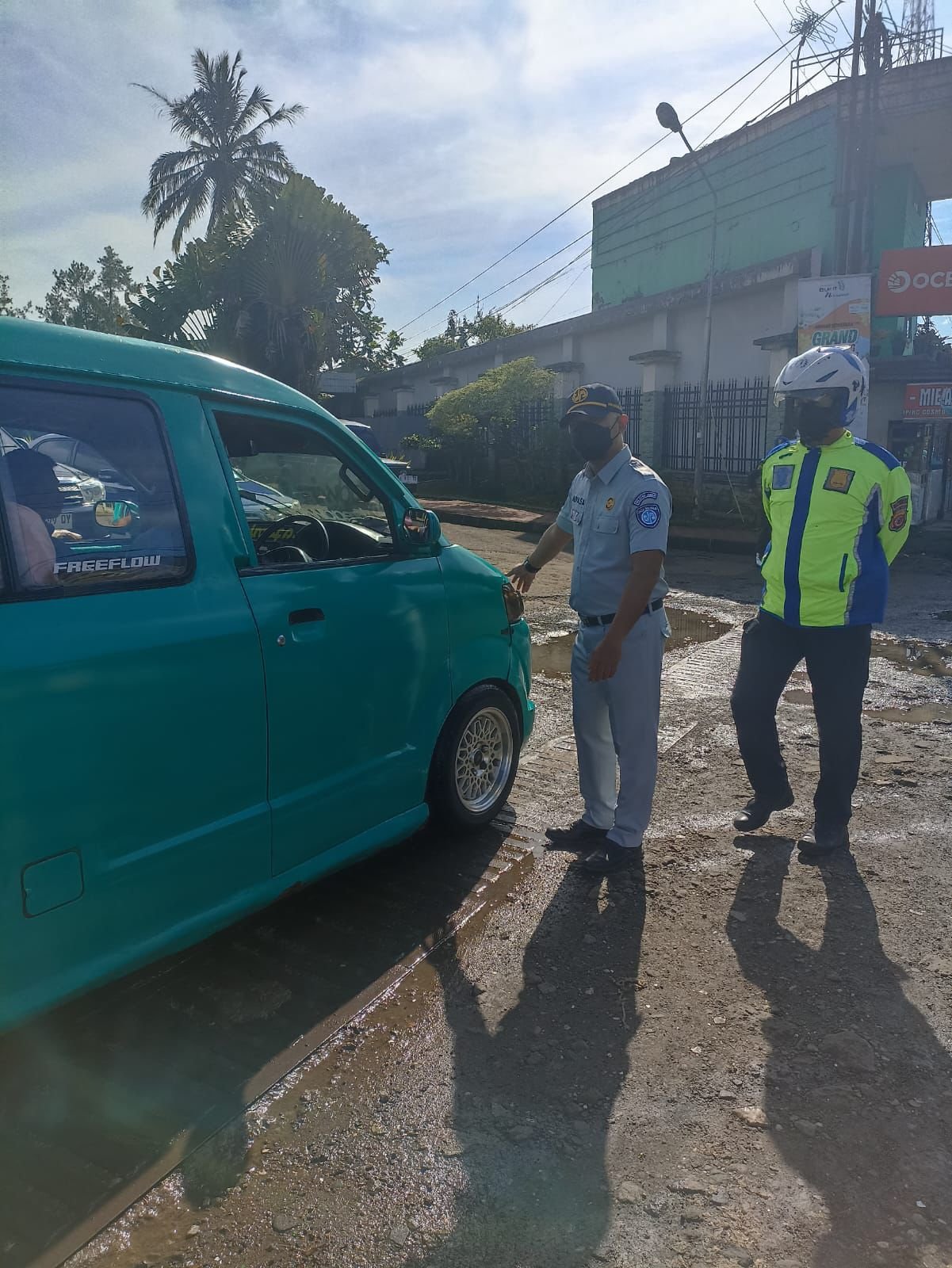 Operasi Gabungan Samsat Kabupaten Sukabumi I Cibadak Dorong Kesadaran Pajak Kendaraan