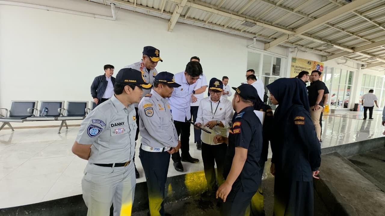 Pastikan Keselamatan Lalu Lintas, Jasa Raharja Cabang Cirebon Gelar Ramp Check dan Forum Lalu Lintas dan Angkutan Jalan (FLLAJ) di Terminal Tipe A Harjamukti Kota Cirebon