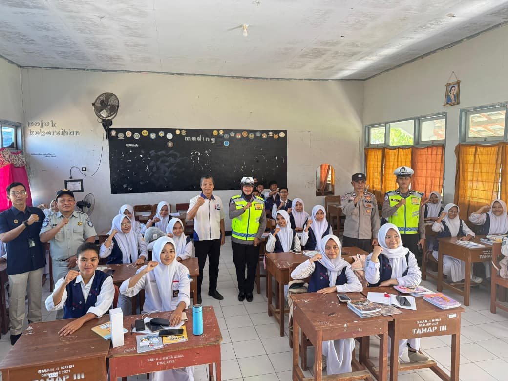 Edukasi Keselamatan Sejak Dini, Jasa Raharja Bima Sosialisasi ke SMAN 4 Bima