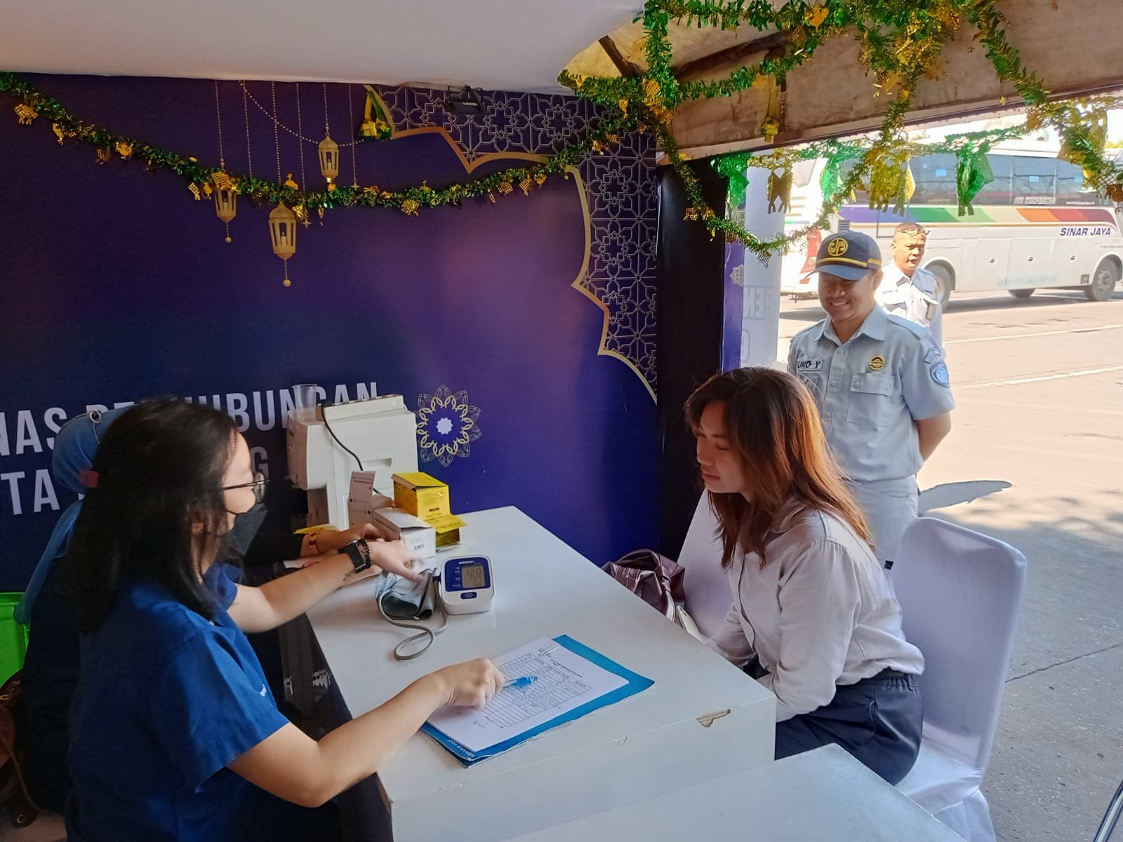 Perkuat Kolaborasi, Jasa Raharja Bandung Gelar Pengobatan Gratis MUKL, Edukasi PPGD dan Giat Ramcek Bersama Dinas Perhubungan Kota Bandung dan Ombudsman RI