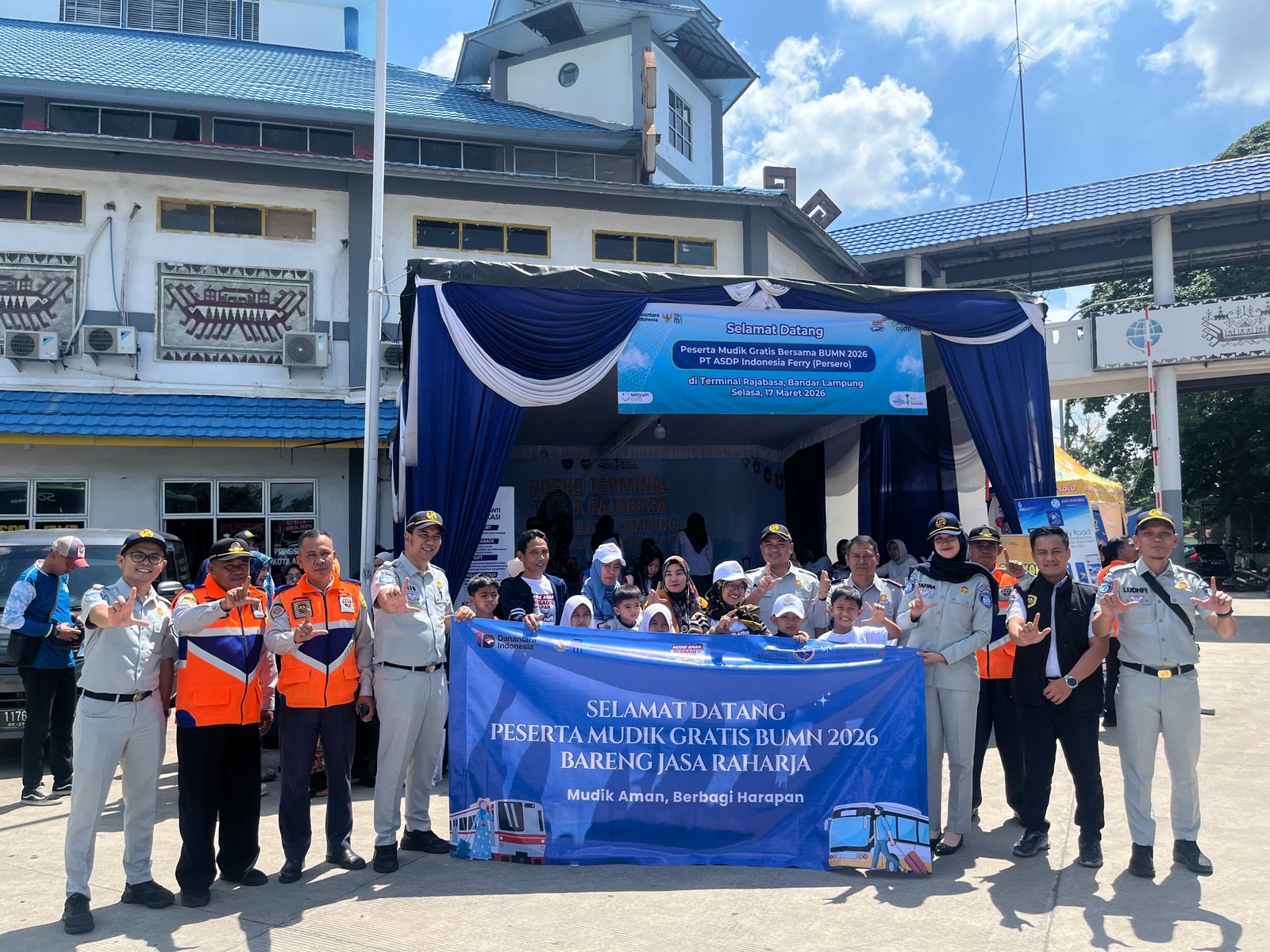 Jasa Raharja Wilayah Lampung Sambut Peserta Mudik Gratis di Terminal Rajabasa, Wujudkan Perjalanan Aman dan Nyaman