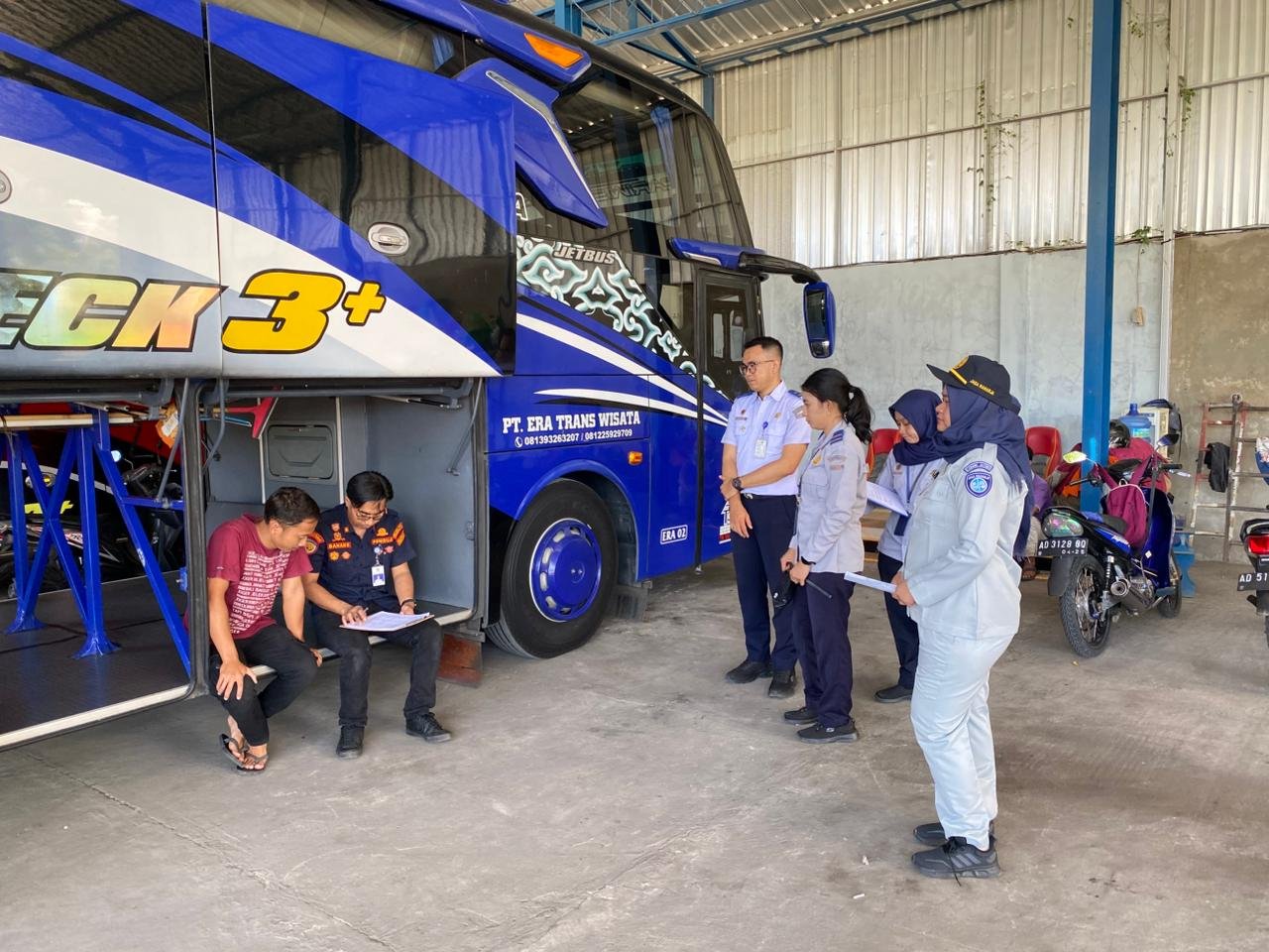 Jelang Lebaran 2026, BPTD Jateng dan Jasa Raharja Rampcheck Armada Bus di Sukoharjo