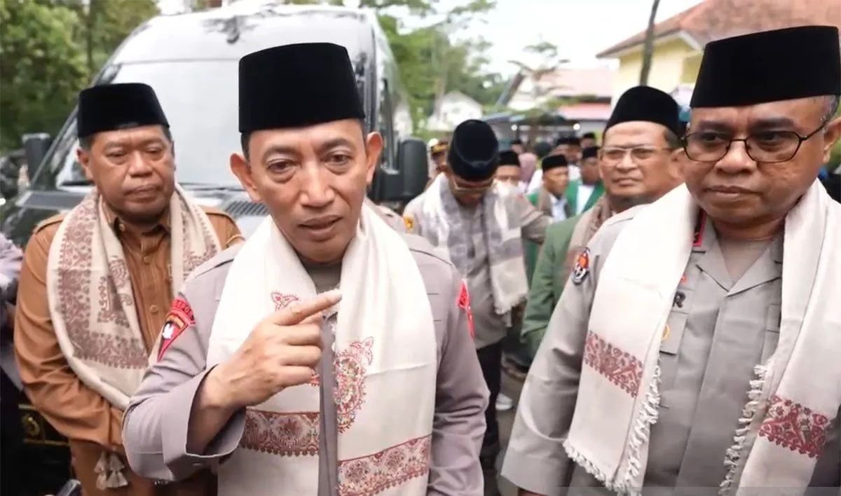 Kapolri dan Keluarga Besar Polri Berduka Atas Wafatnya Jenderal TNI (Purn) Try Sutrisno