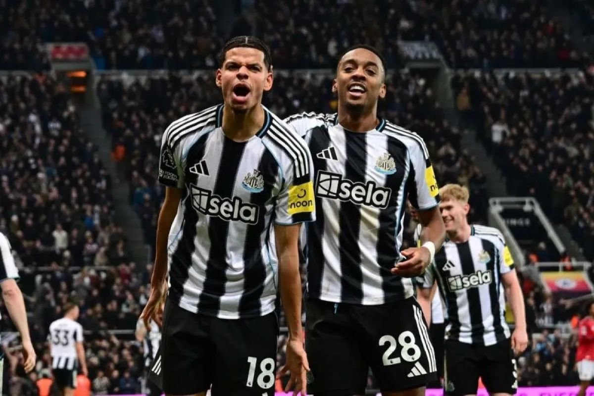 Manchester United Kalah 1-2 Lawan Newcastle yang Bermain dengan 10 Orang
