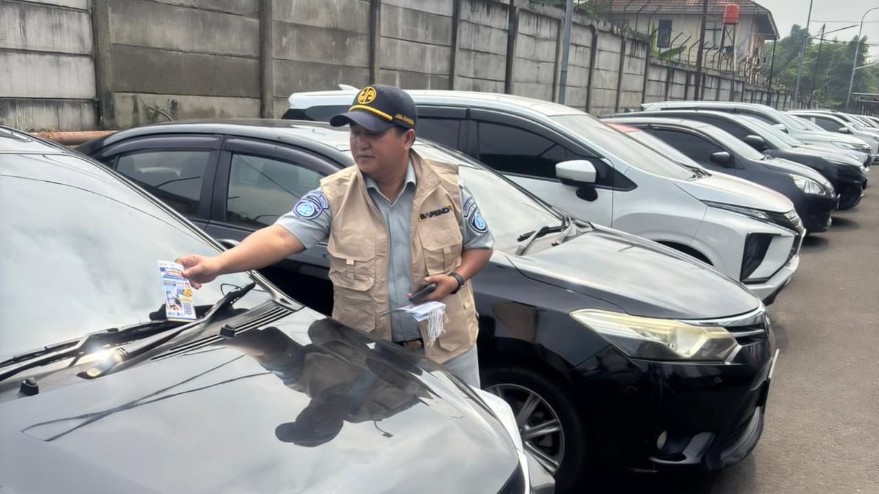 Jasa Raharja Cabang Tangerang Bersama Stakeholder Laksanakan Giat Operasi Khusus Kepada Pemilik Kendaraan di Stasiun Cisauk Kab. Tangerang