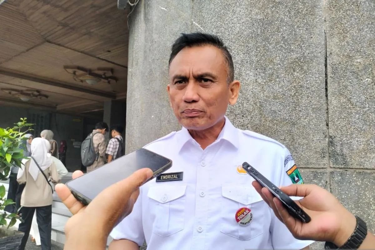 Komitmen Bela Pedagang Kecil, Sumbar Tetap Larang Ritel Raksasa Masuk Wilayahnya