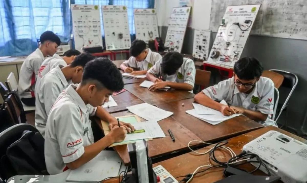 Waspada Pungli di Sekolah Swasta Gratis, Pemprov DKI: Laporkan, Ada Sanksi Menanti!