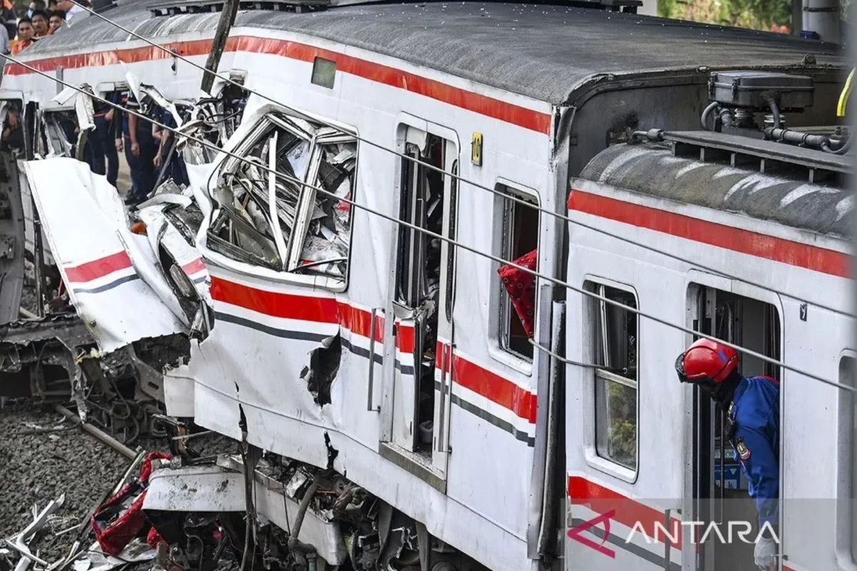 Update Kecelakaan KRL Bekasi Timur: Korban Tewas Bertambah Menjadi 16 Orang