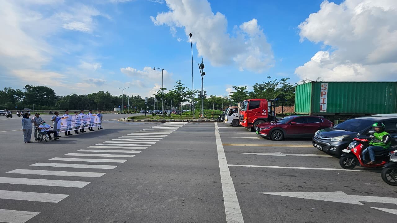 Tekan Angka Kecelakaan di Batam, Jasa Raharja Kepri Bersama Mitra FKLL Safety Campaign On The Black Spot di Jl. Sudirman Simpang K-Square