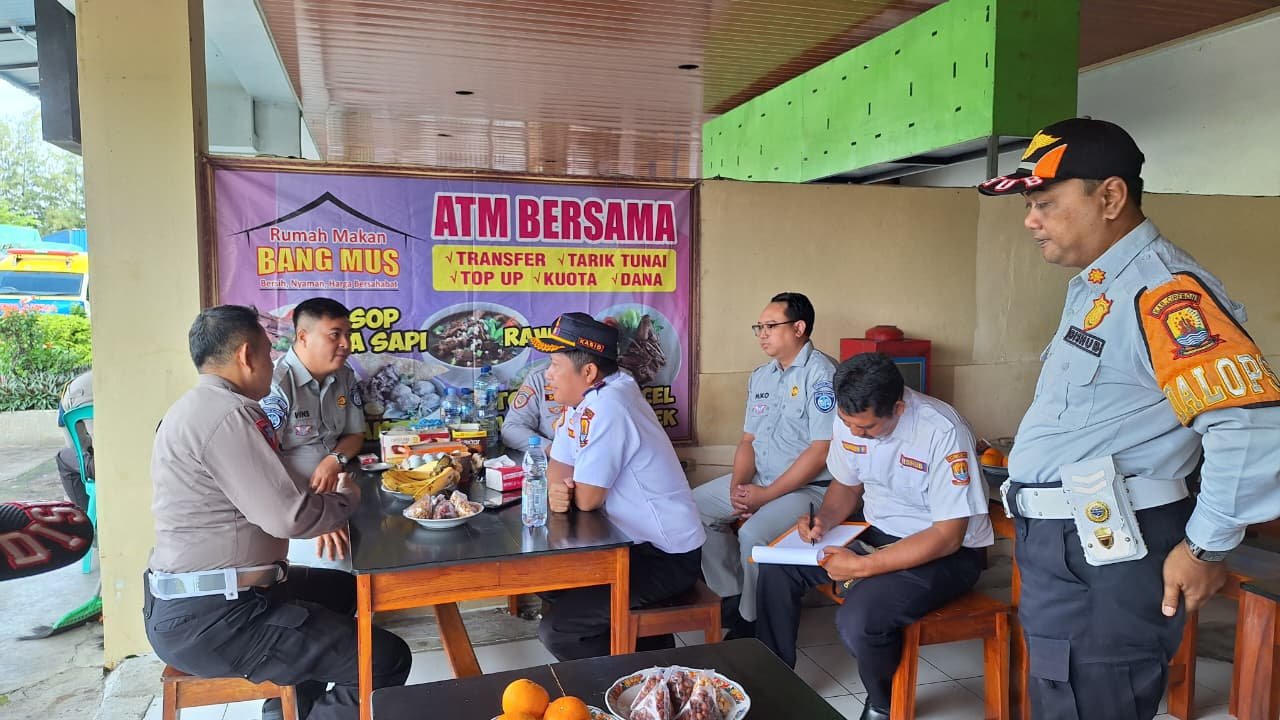 Tekan Angka Kecelakaan Lalu Lintas, Jasa Raharja Cabang Cirebon Gelar Forum Komunikasi Lalu Lintas (FKLL) dan Sosialisasi Keselamatan Berkendara di Rest Area KM 207/A Tol Palikanci Kab Cirebon
