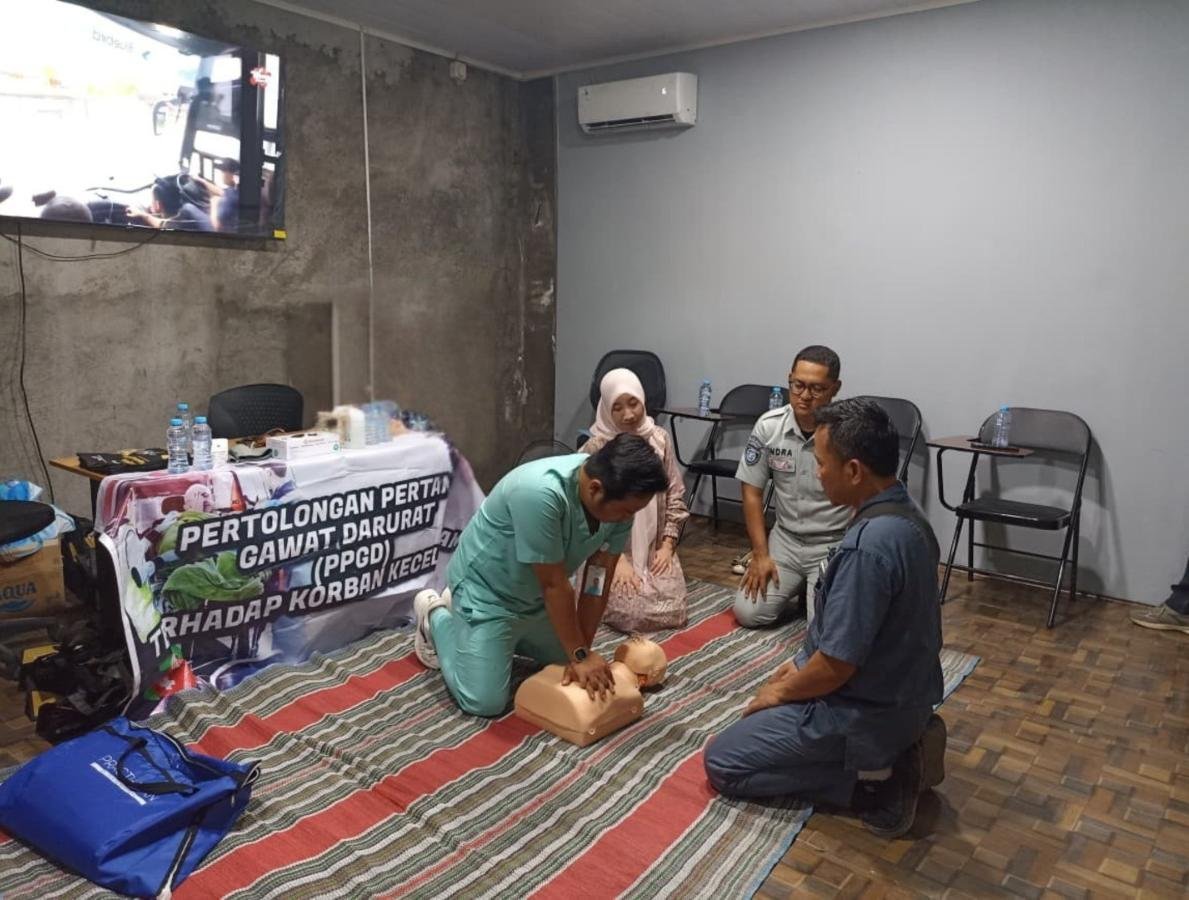 Gandeng RS Primaya, Jasa Raharja Semarang Bekali Kru City Trans Keterampilan PPGD Guna Tekan Fatalitas Korban