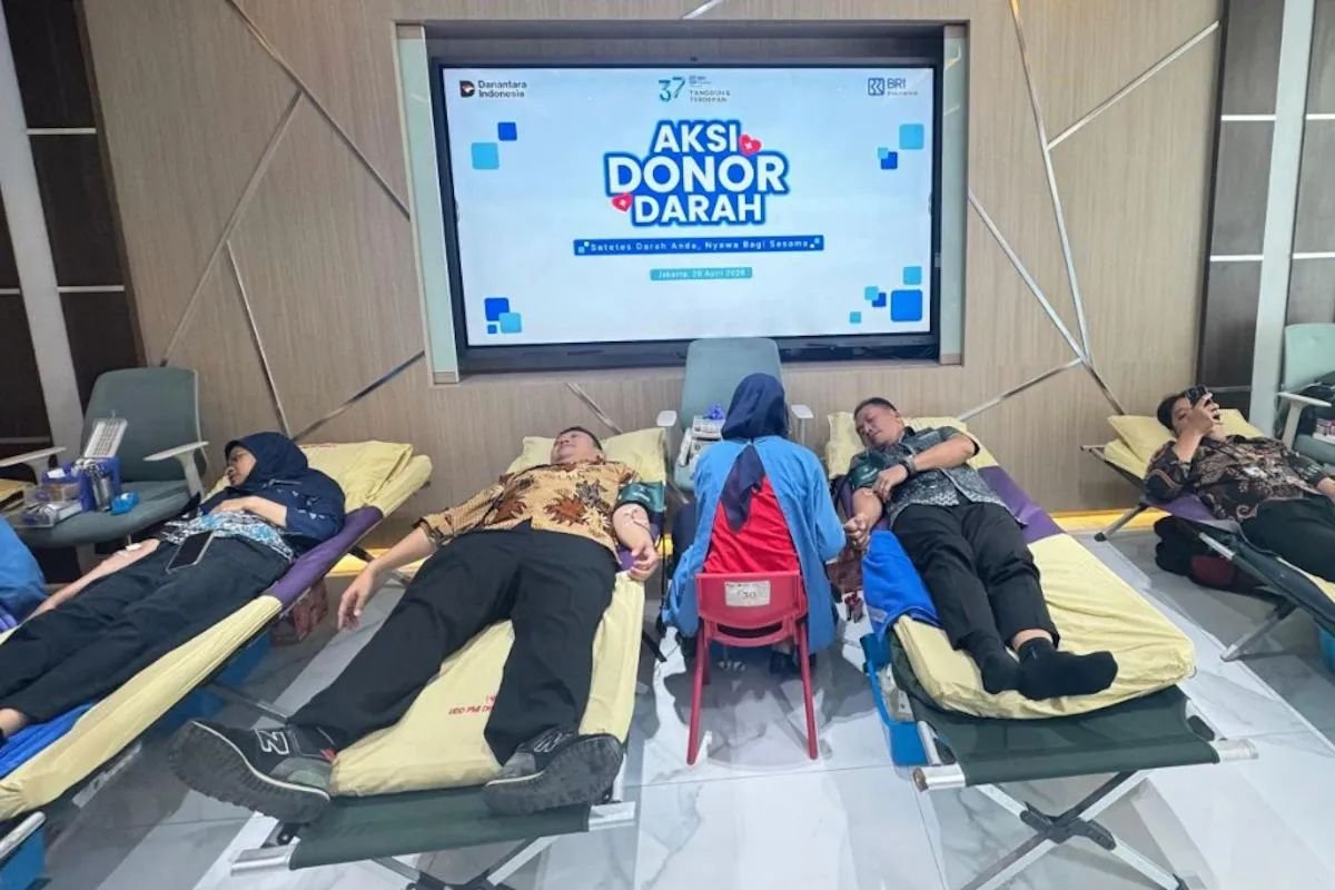 BRI Insurance Berkolaborasi dengan PMI Salurkan Bantuan Lewat Aksi Donor Darah