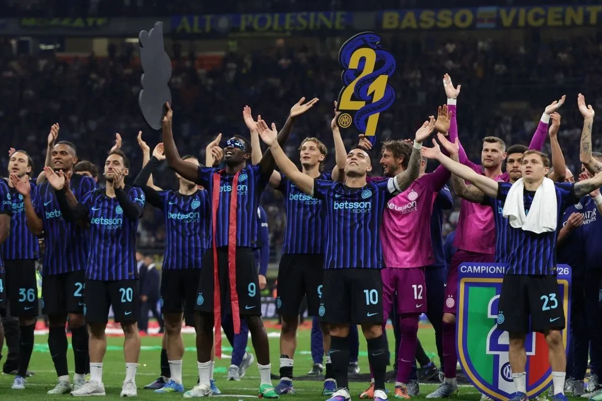 Inter Milan Juara Liga Italia! Tekuk Parma 2-0, Scudetto Kembali ke Milan