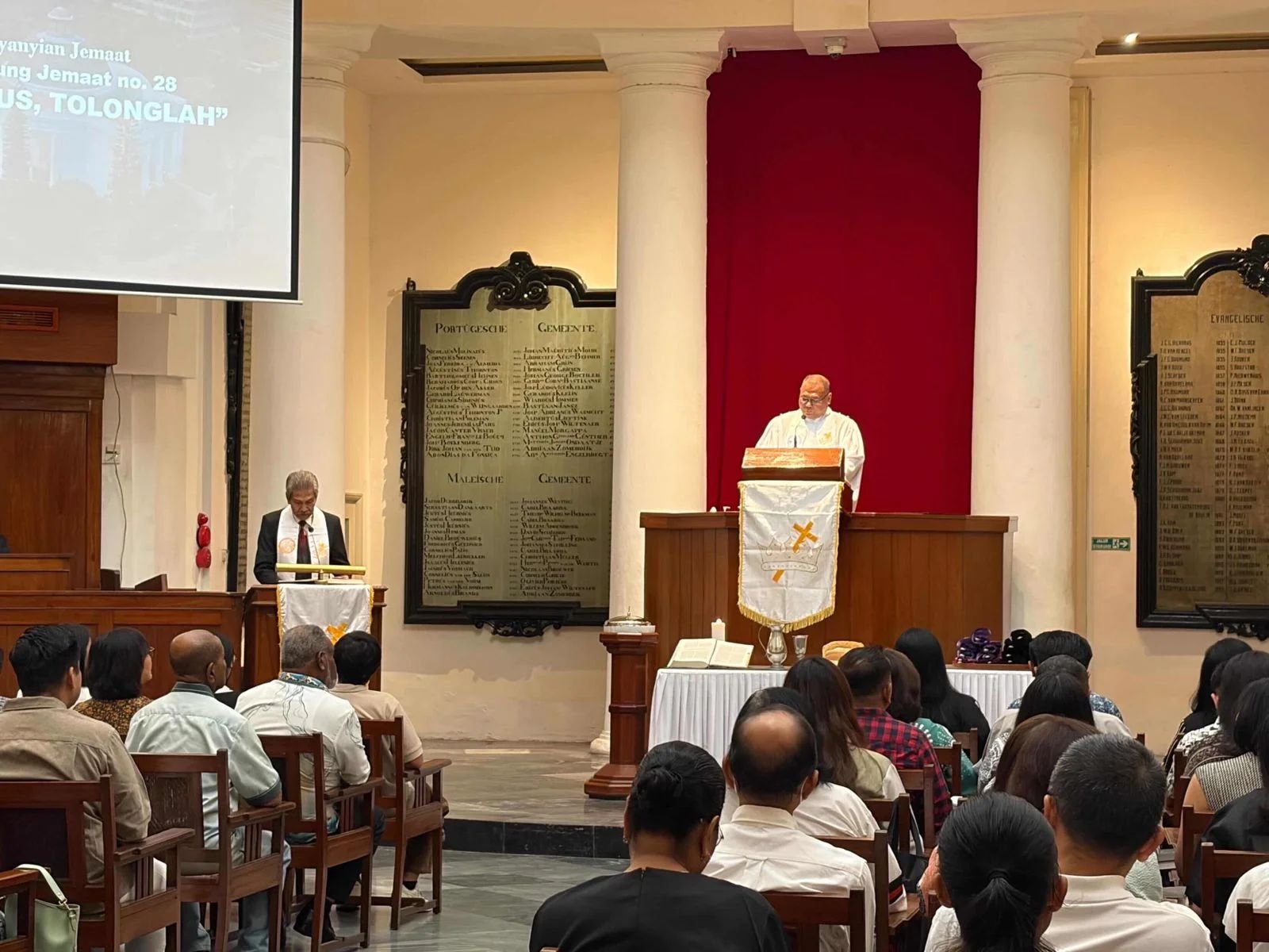 Melihat Tradisi Turun-temurun Masyarakat Indonesia Merayakan Kenaikan Yesus Kristus