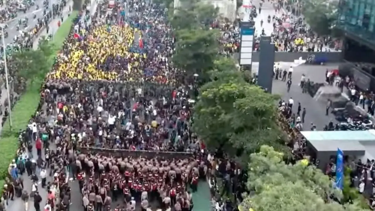 Penutupan Jalan Layang Semanggi Akibat Demo Berpotensi Picu Kemacetan, Ini Jalur Alternatifnya
