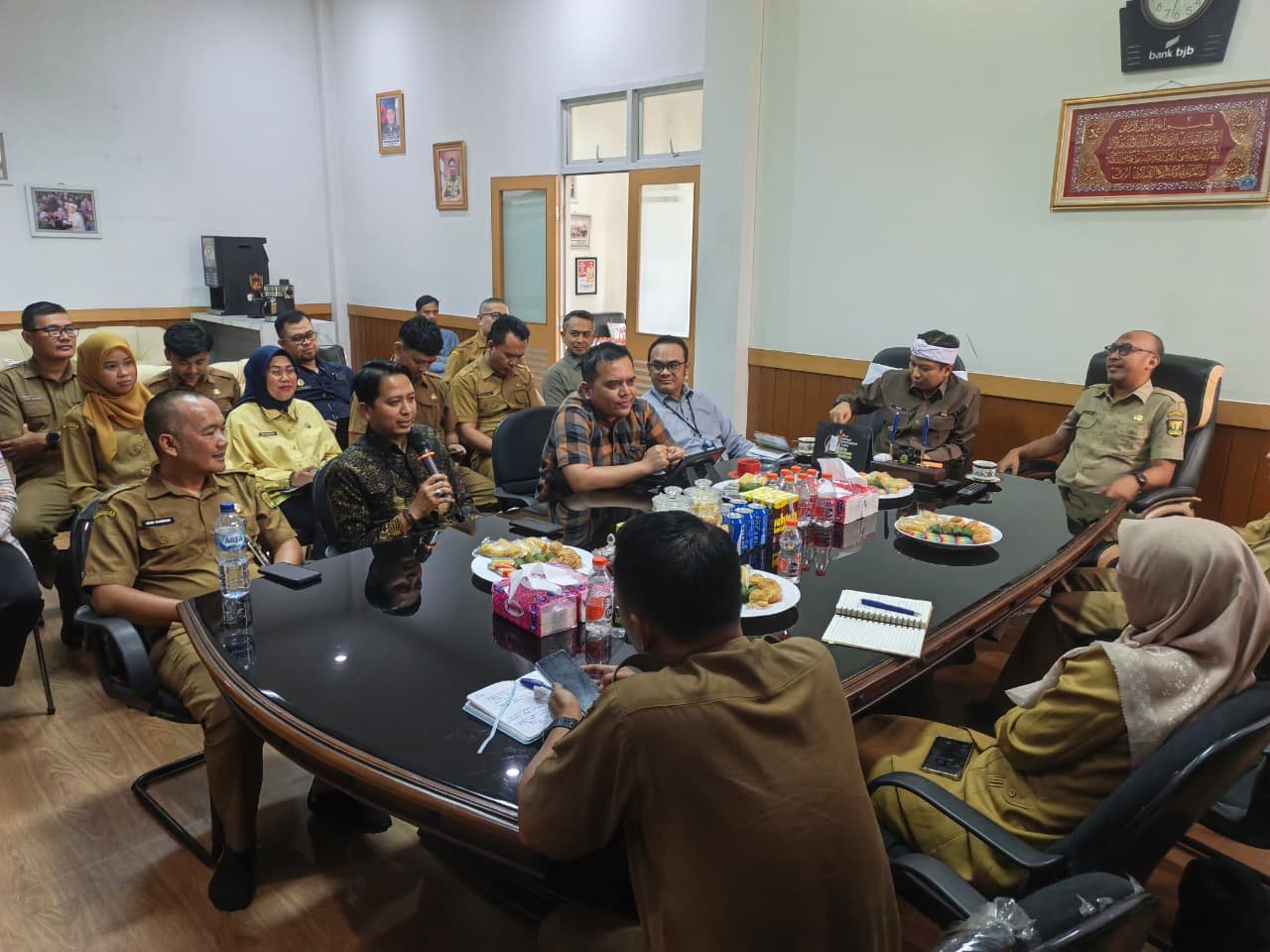 Tim Pembina Samsat Kabupaten Sukabumi Bersama OPD Kab. Sukabumi Bahas Optimalisasi Kepatuhan Pajak Kendaraan Bermotor Kendaran Pemda dan ASN