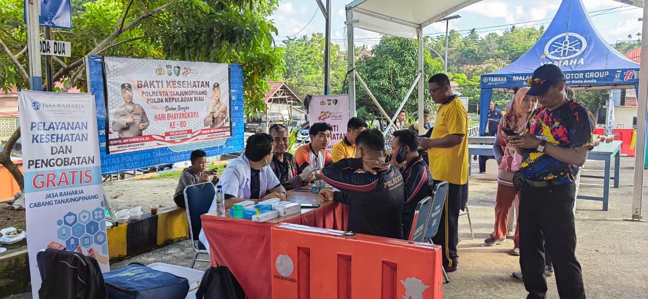 Jasa Raharja dan Sidokkes Polresta Tanjungpinang Gelar Pemeriksaan Kesehatan Gratis dalam Giat Jalan Santai HUT Bhayangkara ke-80