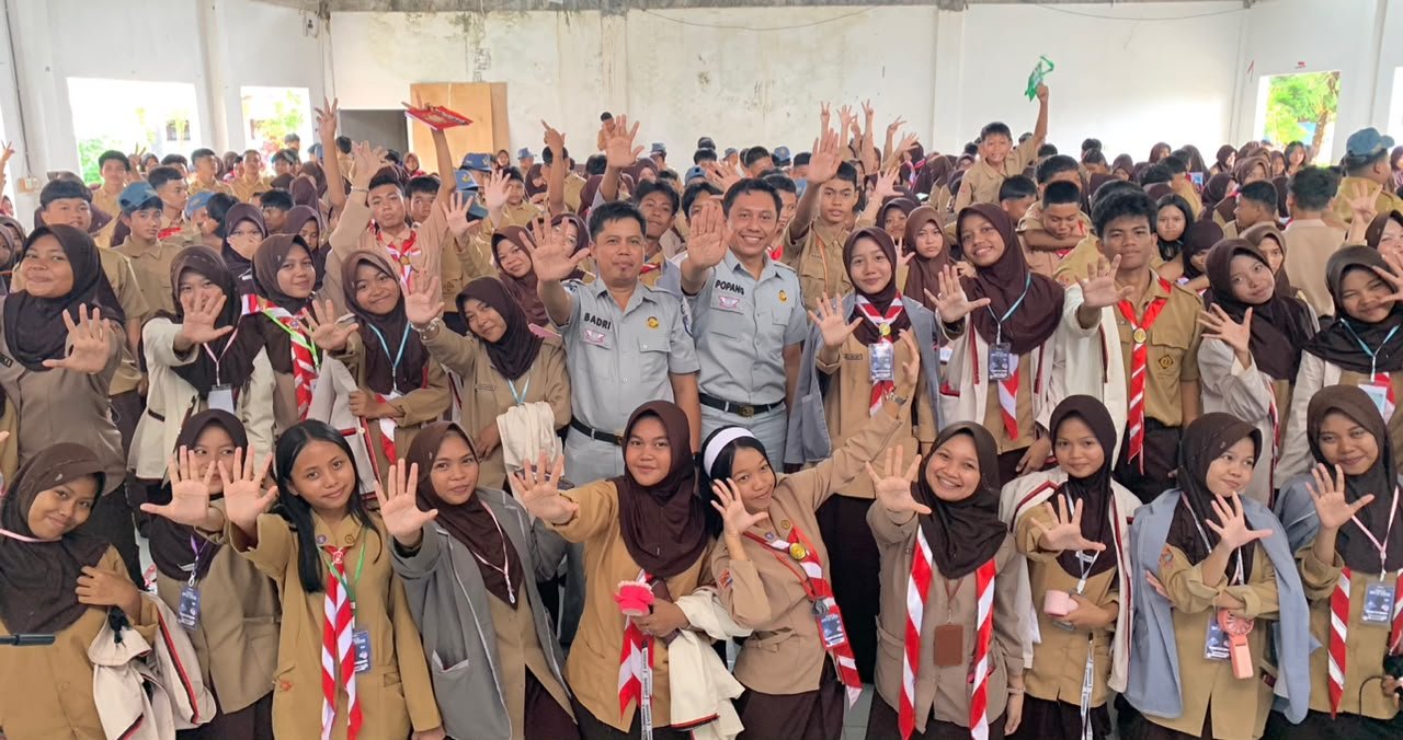 Jasa Raharja Palopo Dorong Generasi Muda Peduli Keselamatan Berlalu Lintas Lewat PPKL dan Safety Campaign di SMA Negeri 5 Palopo