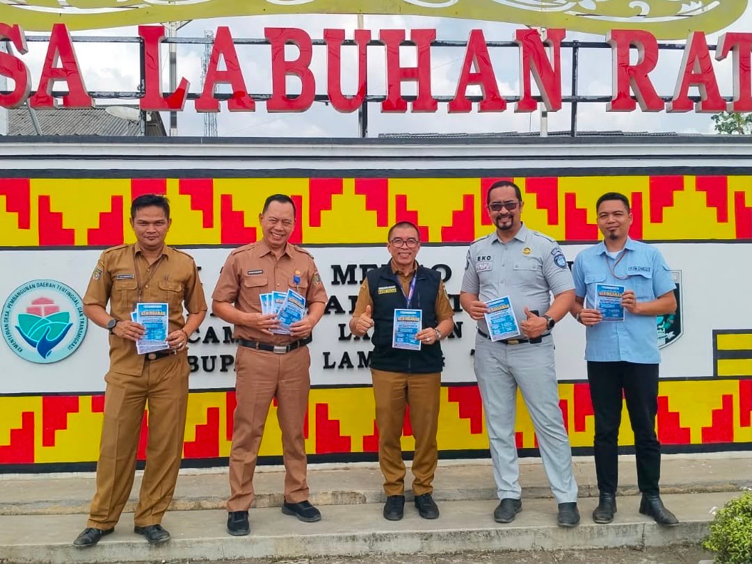 Jasa Raharja dan UPTD Samsat Sukadana Gencarkan Sosialisasi Program Keringanan Pajak di Pasar Labuhan Ratu