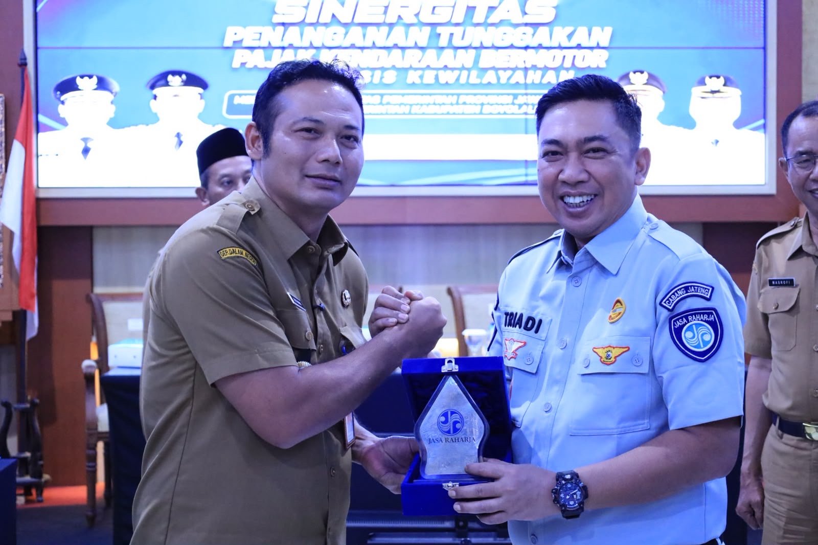 Optimalkan PKB dan SWDKLLJ, Tim Pembina Samsat Jateng Gelar Roadshow Kolaborasi di Boyolali