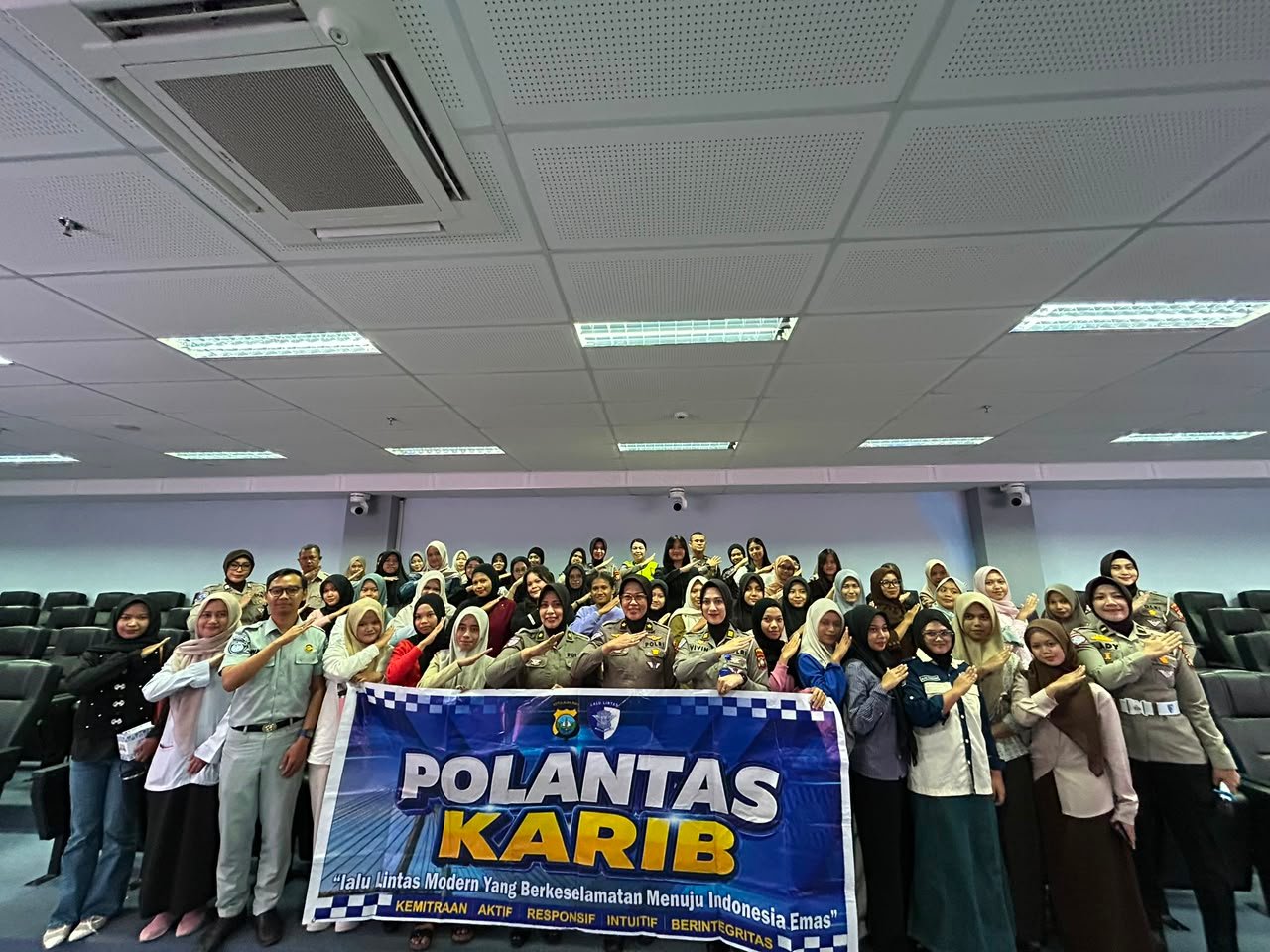 Jasa Raharja Bersama Ditlantas Polda Kepri Sosialisasi Safety Riding dan Tingkatkan Peranan Mahasiswa Dalam Keselamatan Berlalu Lintas