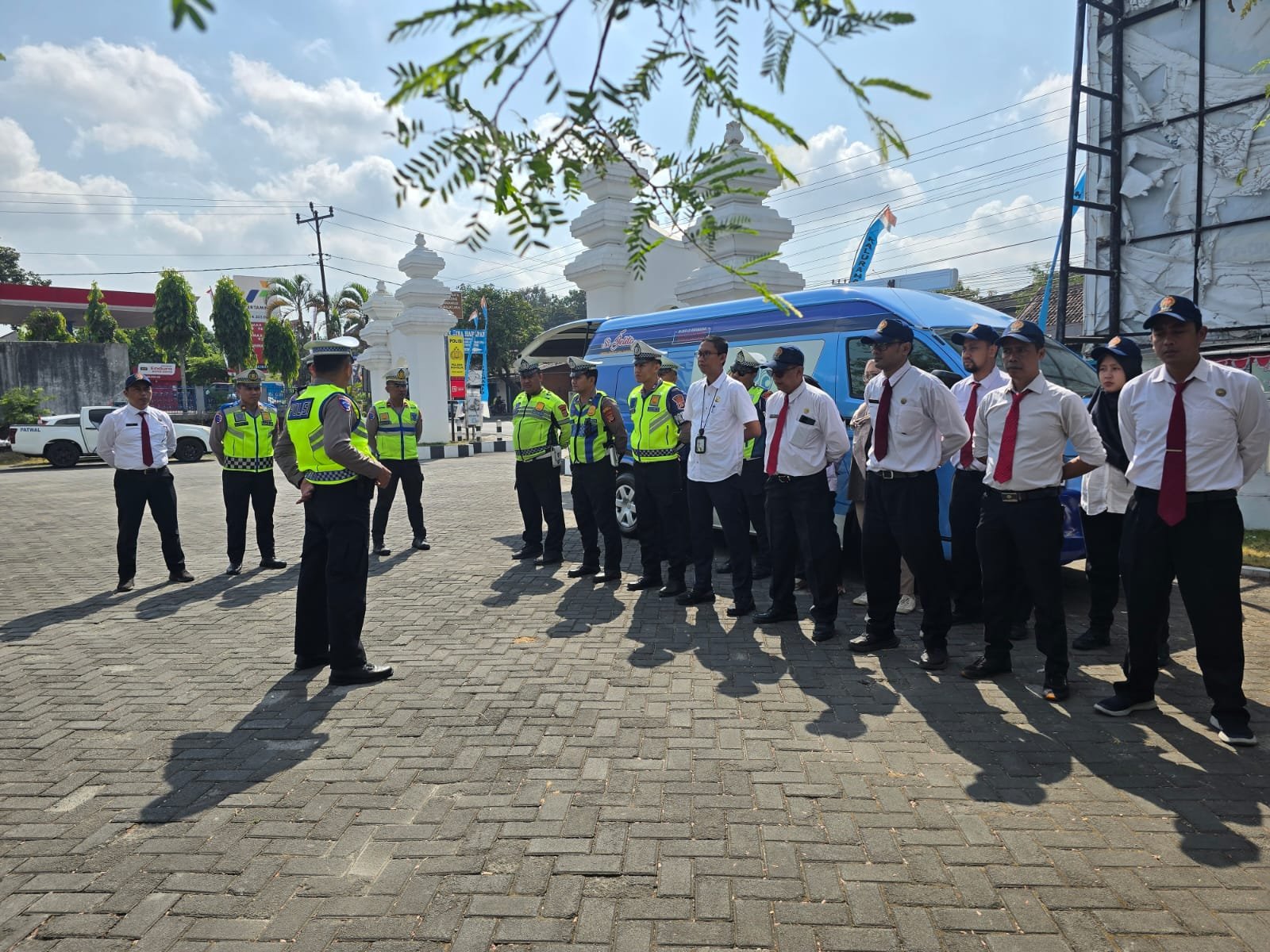 Jasa Raharja Perkuat Edukasi PKB dan SWDKLLJ melalui Operasi Patuh Pajak di Sleman