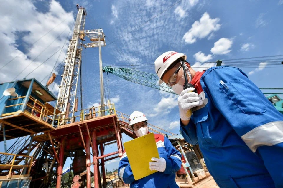 Pertamina Hulu Indonesia Berhasil Melampaui Target Produksi Migas Tahun 2026
