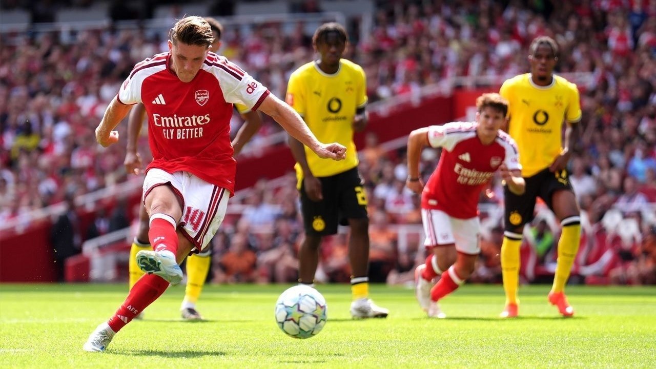 Arsenal Kalah 2-3 dari Borussia Dortmund dalam Laga Emirates Cup