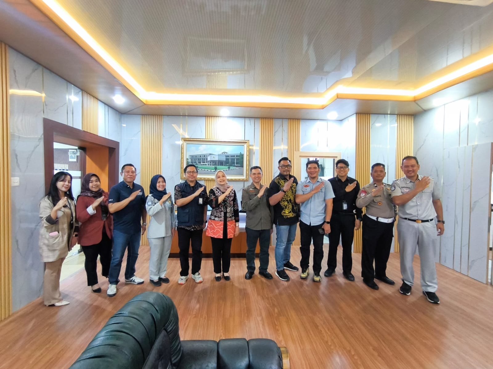 Satukan Langkah Tingkatkan Kepatuhan, Jasa Raharja Bandung Bersama Tim Pembina Samsat Se-Kota Bandung Gelar Rapat Koordinasi