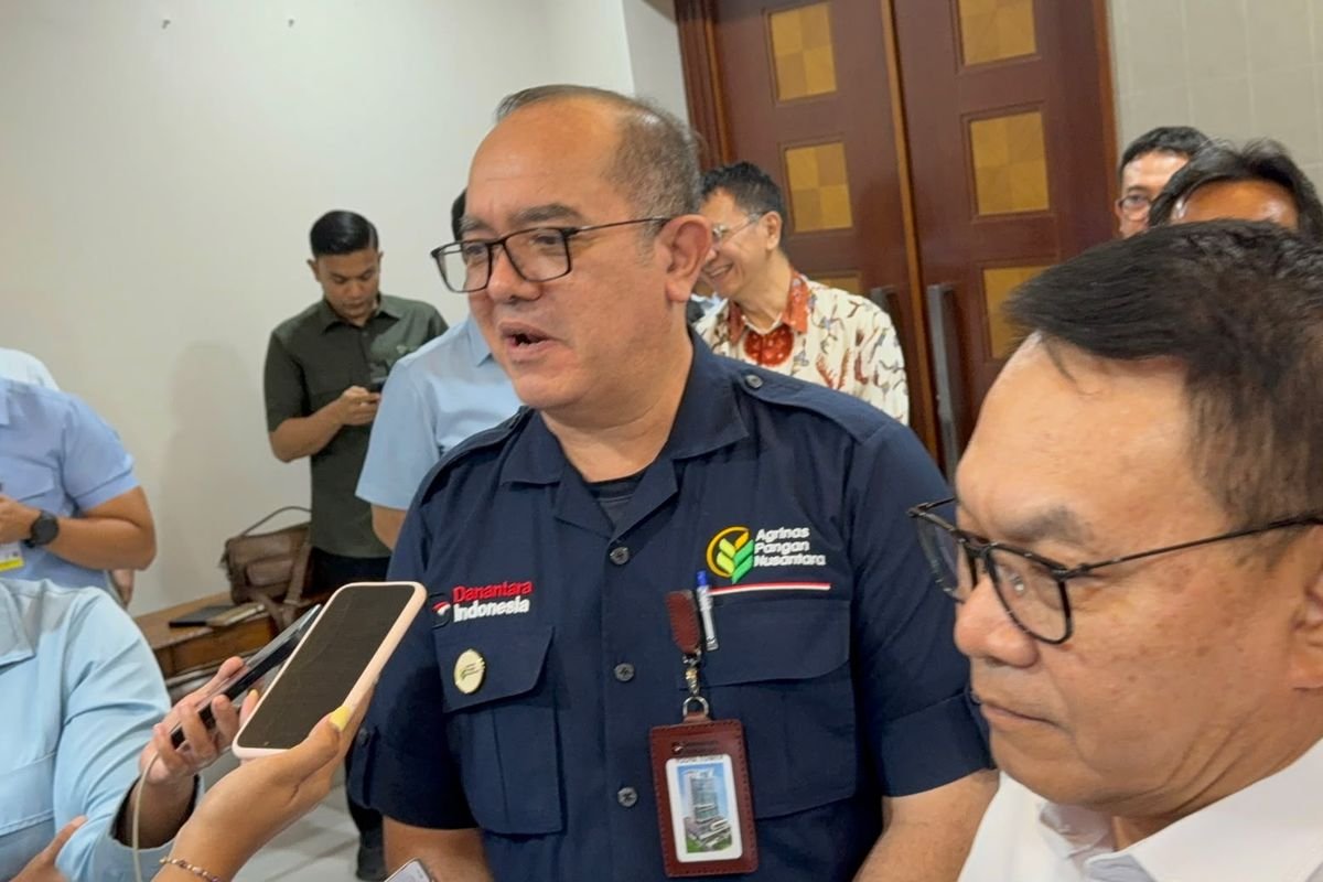 Dirut Agrinas Sebut Manajer Kopdes Berstatus Pegawai BUMN Kontrak 2 Tahun