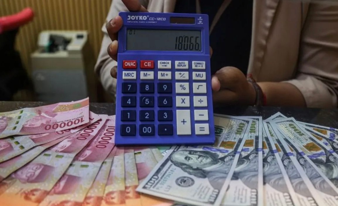 Rupiah Tembus Rp18.000 per Dolar AS, BI Sebut Tertekan Kekhawatiran Inflasi Global