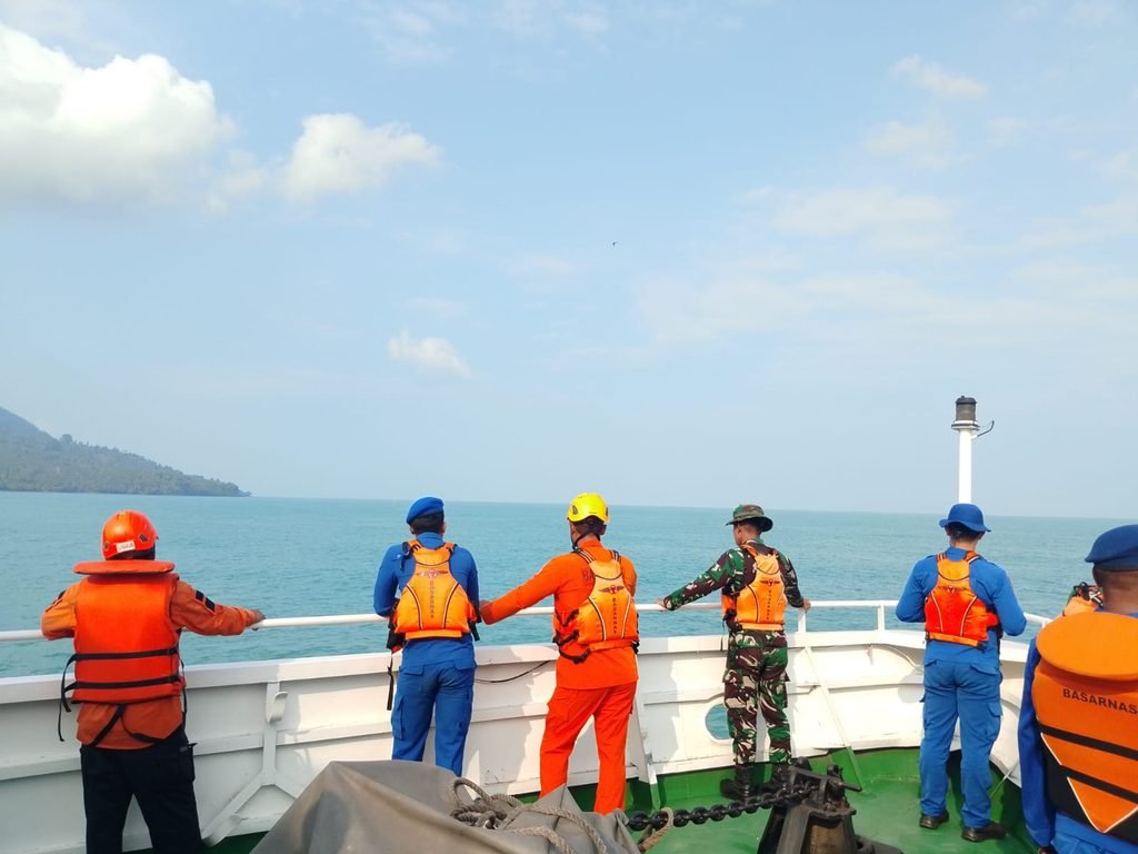 Operasi Rutin Berjalan, Basarnas Pastikan Pencarian Lima Jurnalis Belum Berhenti