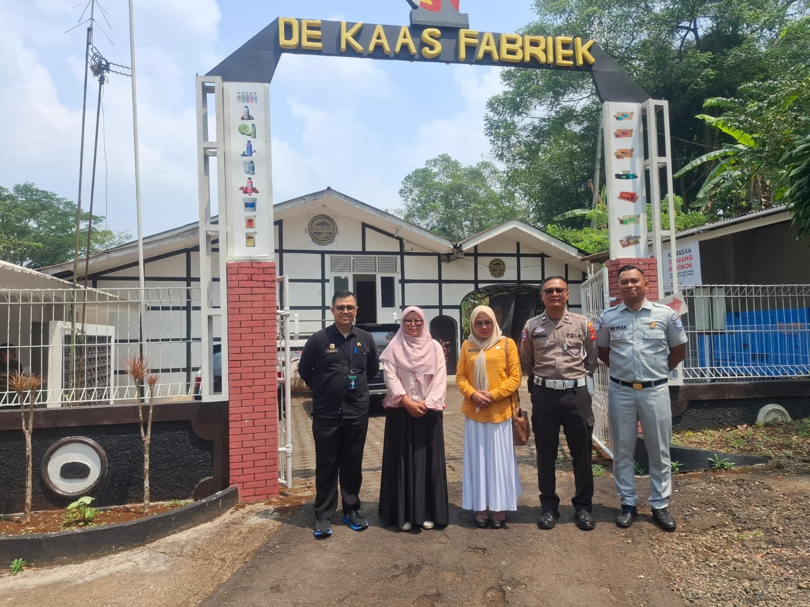 Tim Pembina Samsat Cibadak Kunjungi Sejumlah Perusahaan, Dorong Kepatuhan Pajak Kendaraan Bermotor