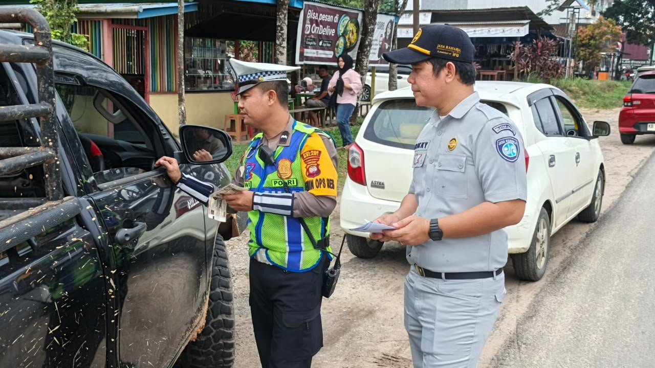 Jasa Raharja Sintang Ajak Masyarakat Nanga Pinoh Tertib Berlalu Lintas dan Manfaatkan Program Bebas Denda