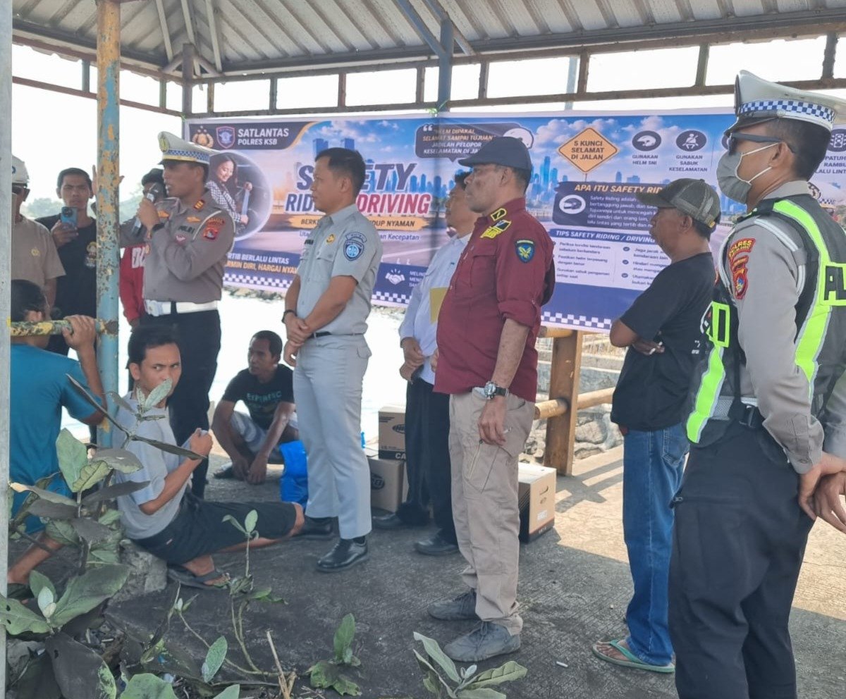 Jasa Raharja Sumbawa Tingkatkan Kesadaran Keselamatan Sopir Truk di Sumbawa