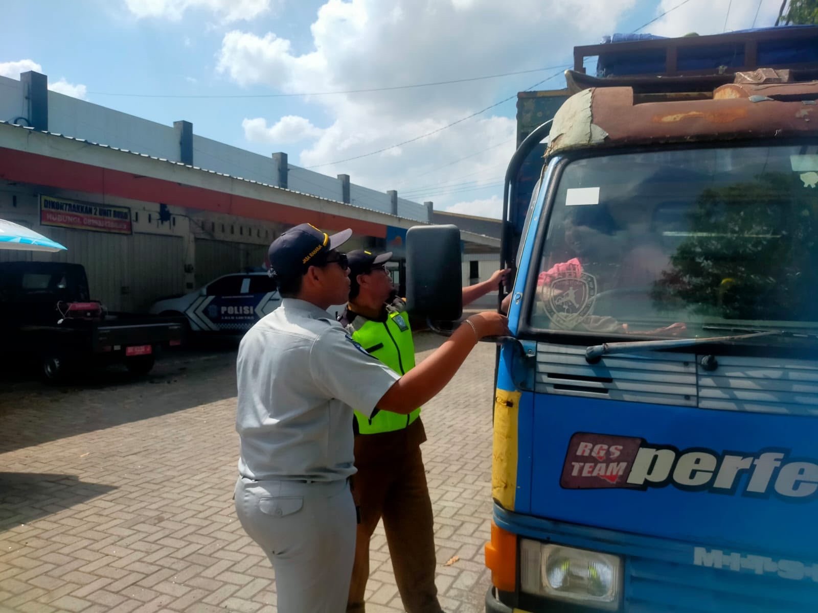 Jasa Raharja NTB Ikuti Operasi Gabungan untuk Tingkatkan Kepatuhan Pajak dan Keselamatan Berlalu Lintas