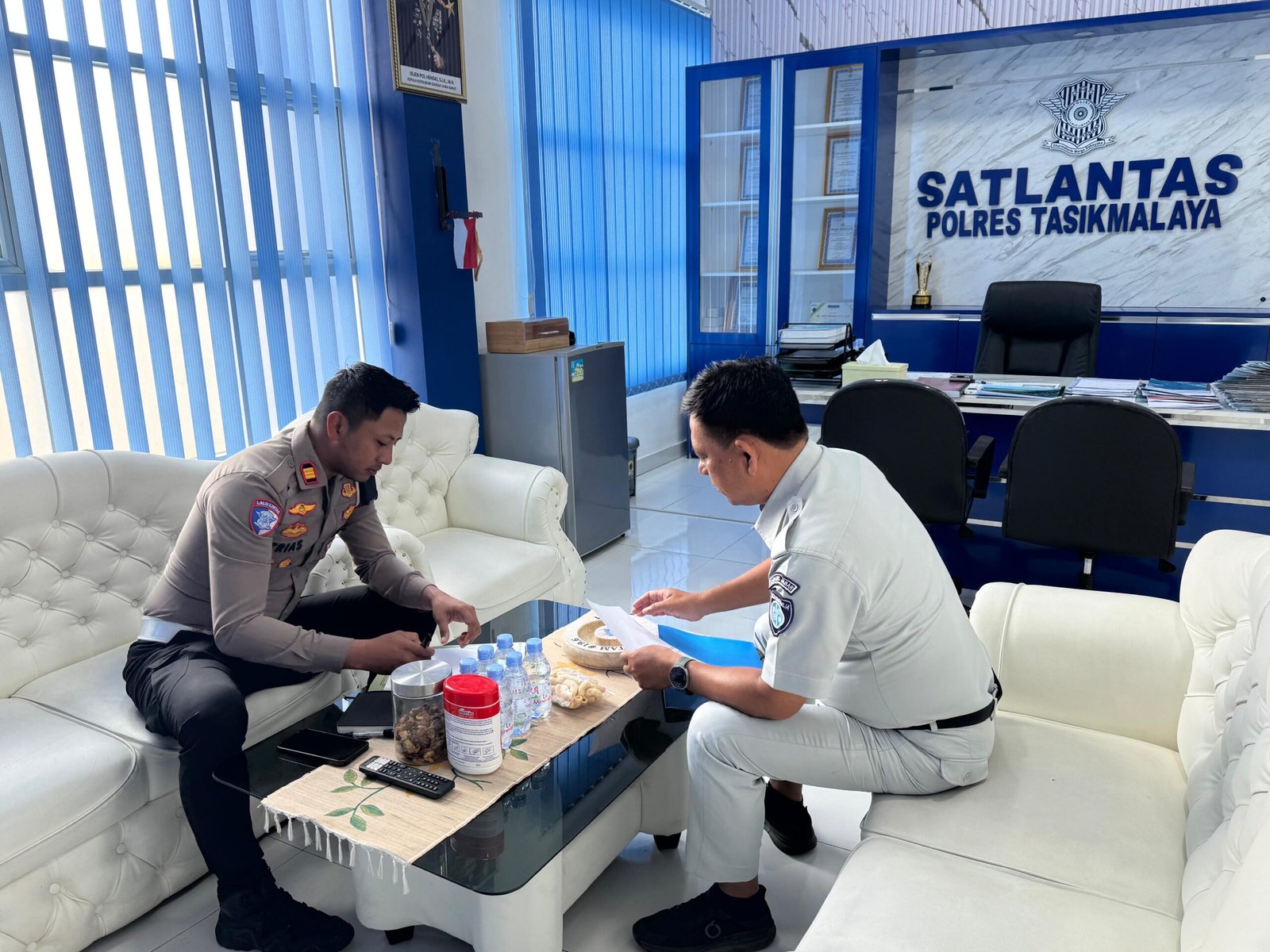 PT Jasa Raharja Cabang Tasikmalaya Koordinasikan Pelunasan Pajak Kendaraan Terlibat Kecelakaan Lalu Lintas Bersama Satlantas Polres Tasikmalaya