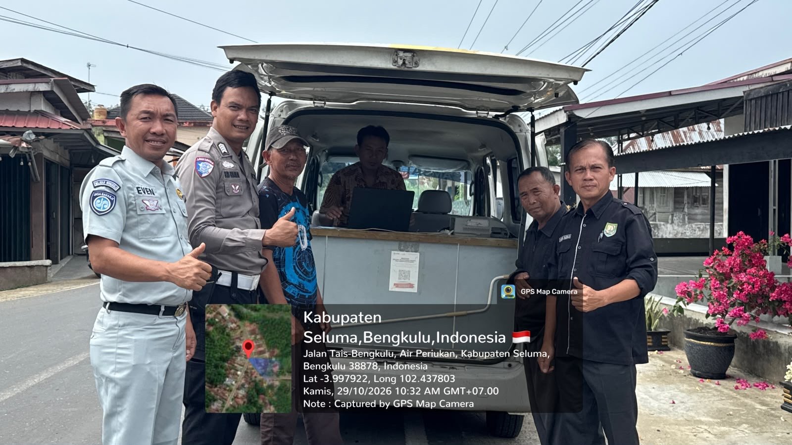 Dekatkan Layanan kepada Masyarakat, Tim Pembina Samsat Seluma Gelar Samsat Halte