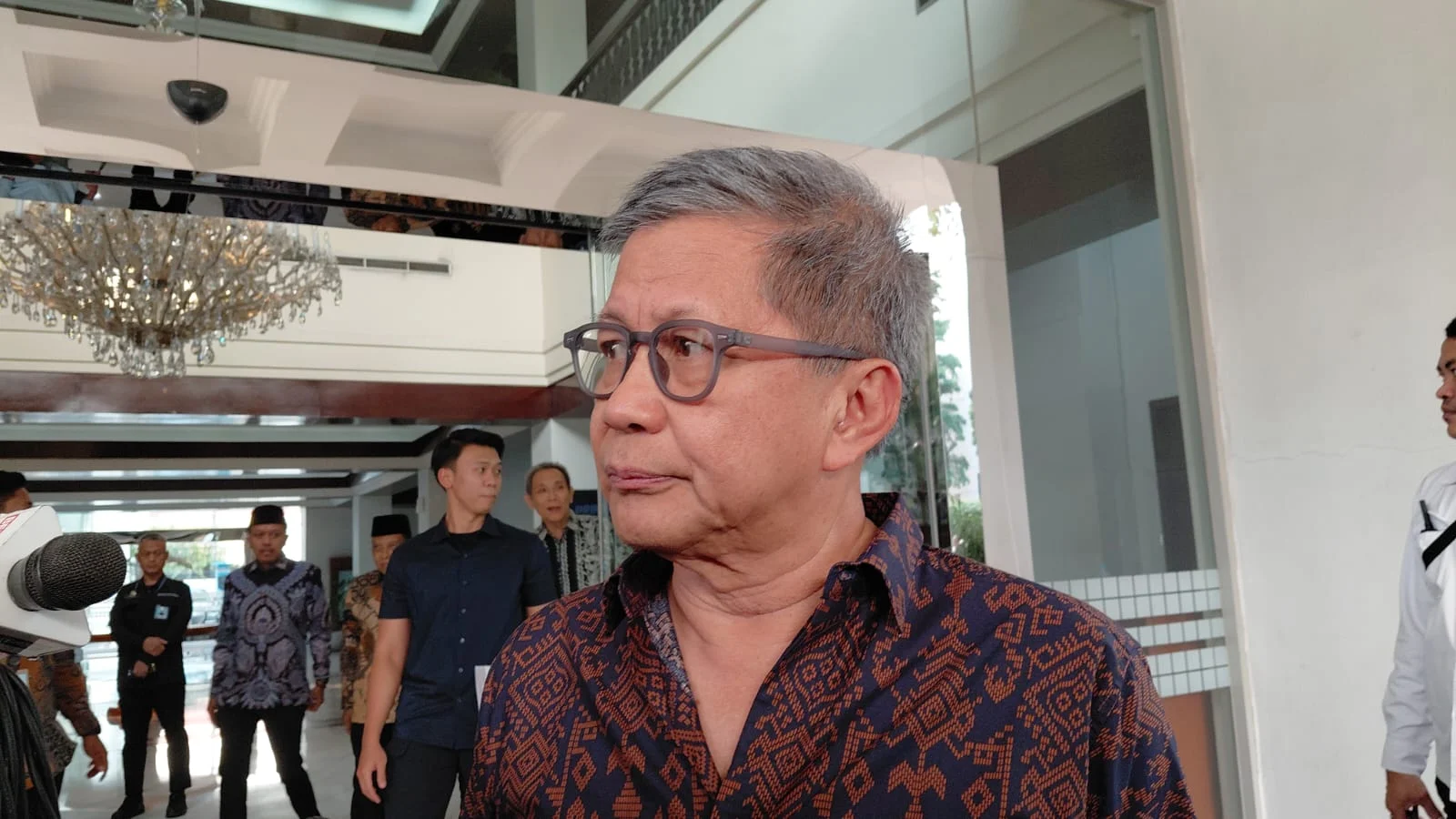 Dapat Kritik Pendukung usai Gabung Pemerintah, Ini Kata Rocky Gerung