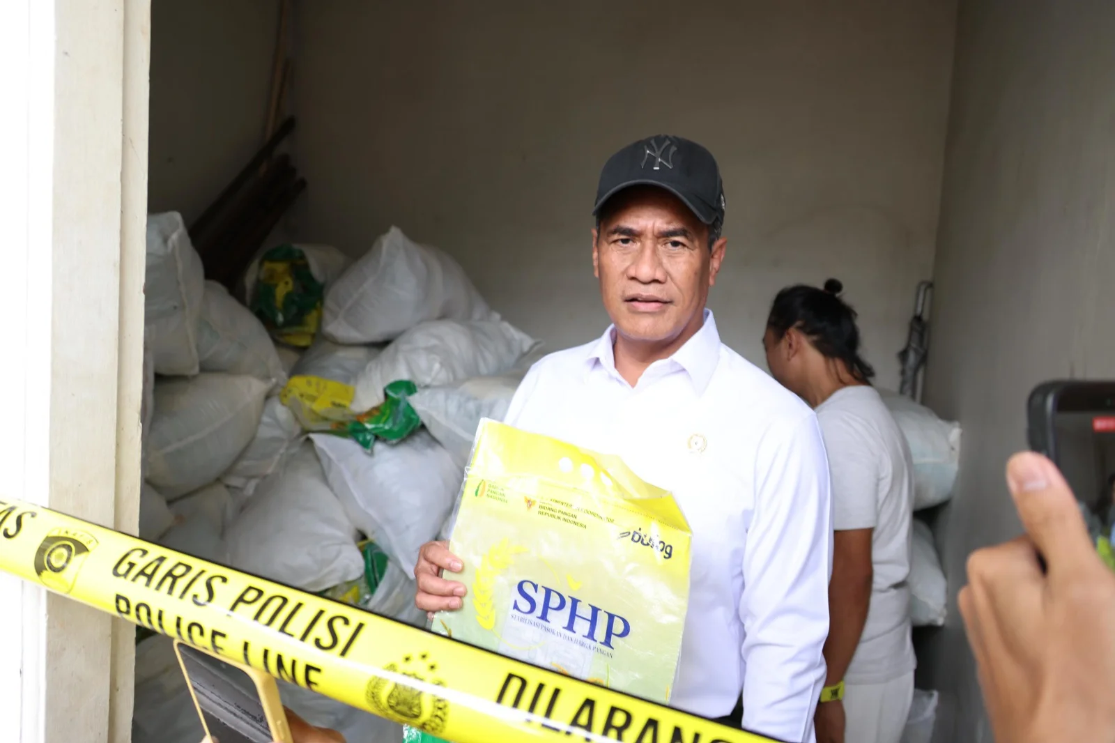 Mentan Desak Pengusutan Tuntas Dugaan Penyelewengan 600 Ton Beras SPHP