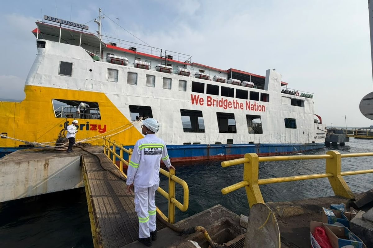 Kemenhub Pastikan Kesiapan Armada Kapal dan Pesawat Jelang Libur Nataru